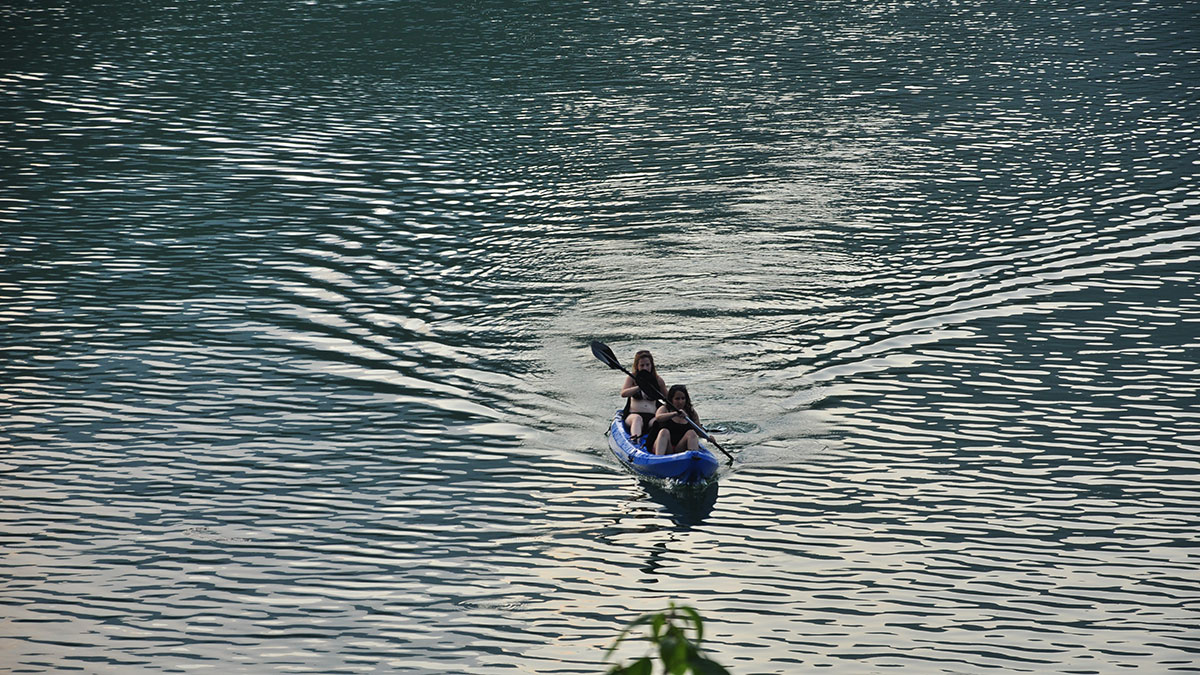 Kayaking on Ba Be Lake 1 day