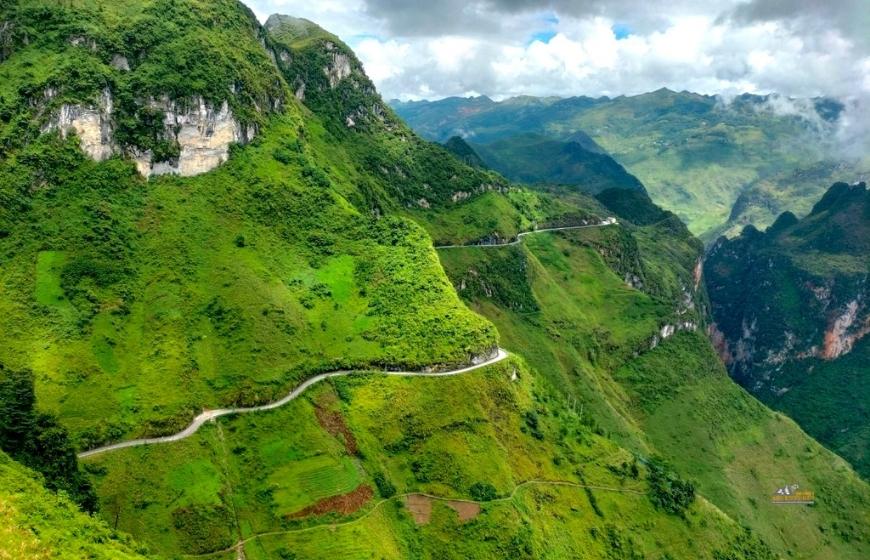 Northern trails Ha Giang to Ba Be National Park 5 days